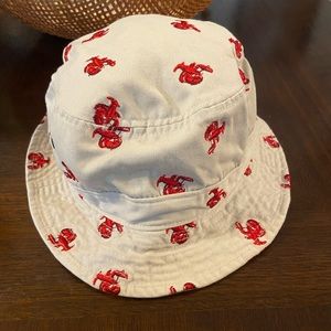 Child’s large/xl summer hat with lobsters on it